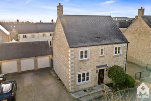 Photo 1- click for photo gallery